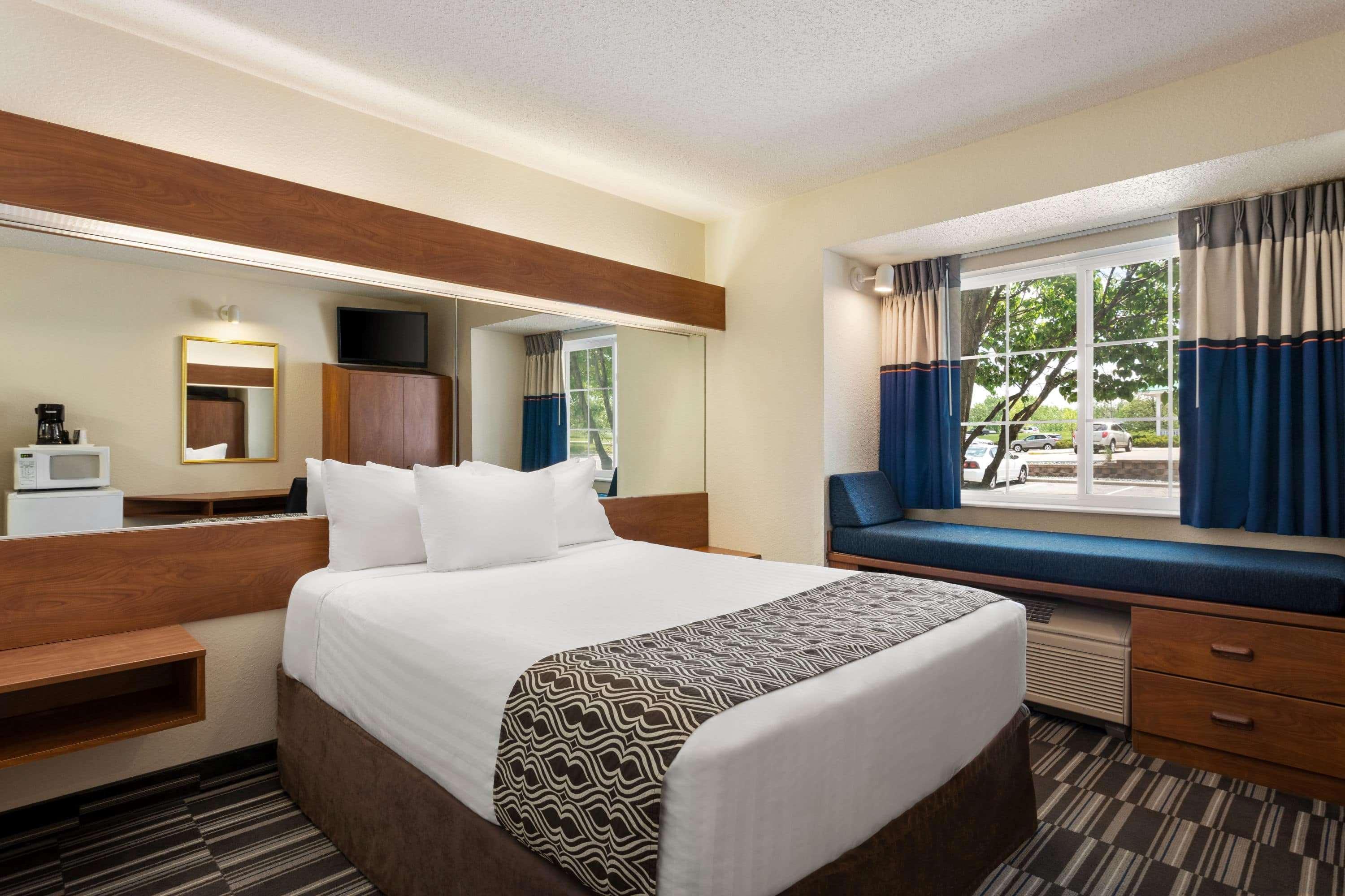 Microtel Inn And Suites - Inver Grove Heights Exterior foto